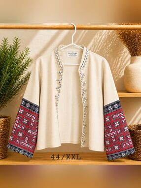 Hill Tribe Hemp Top, Thai Ethnic Embroidered Blouse / XXL=44